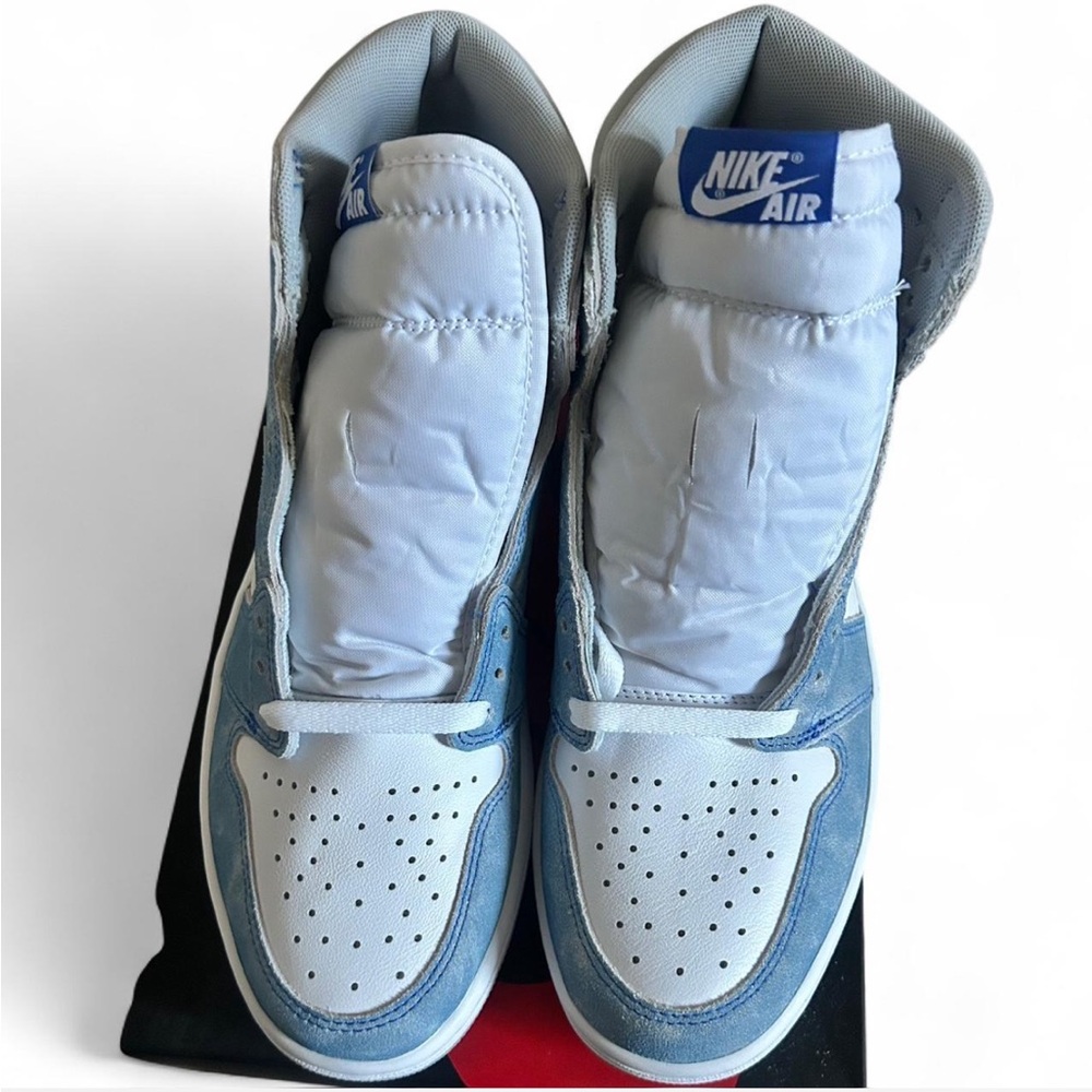 NEW Jordan 1 Retro High Hyper Royal Smoke Grey Men’s Size 9.5 Light Blue & Grey - Picture 4 of 9